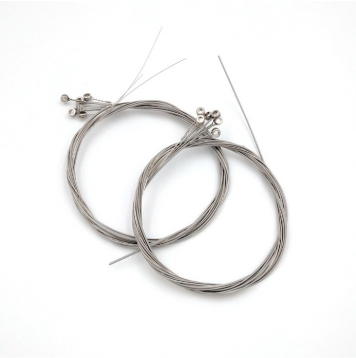 Electric guitar string in set